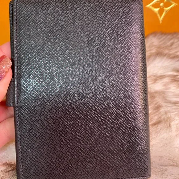 Louis Vuitton Epi Agenda Cover Black - Picture 3 of 5